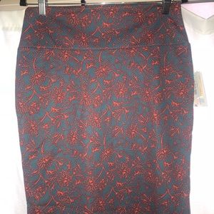 LuLaRoe Cassie skirt
